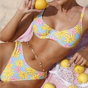 🌸Floral Bikini Set
